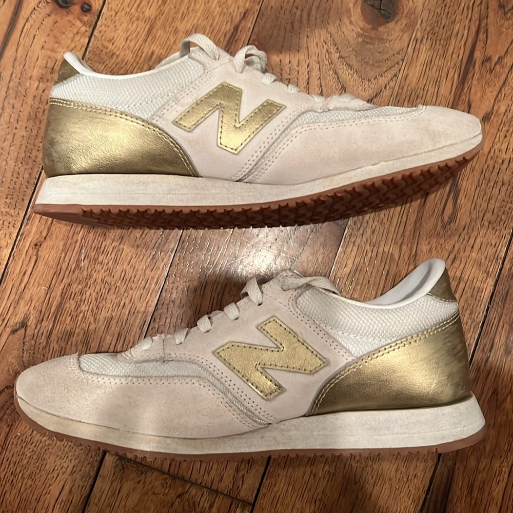 New Balance - Picture 4 of 4